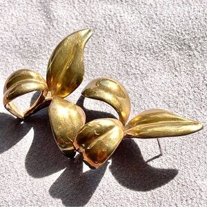 Signed Large Luna Parc Bronze Floral Post Earrings 1.5”